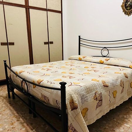 Roma Manuela'S Cozy Guest House Trastevere מראה חיצוני תמונה
