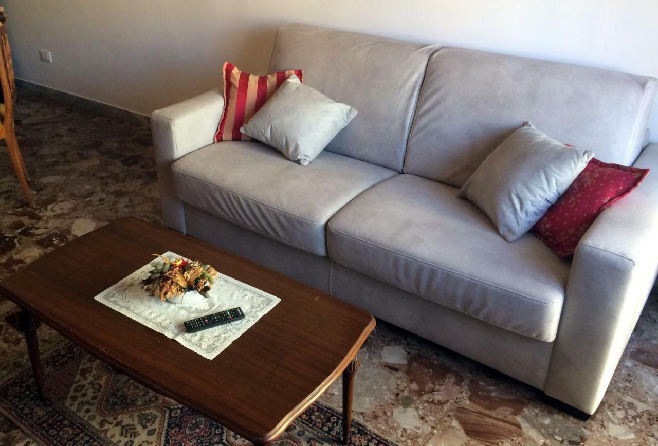 Roma Manuela'S Cozy Guest House Trastevere מראה חיצוני תמונה