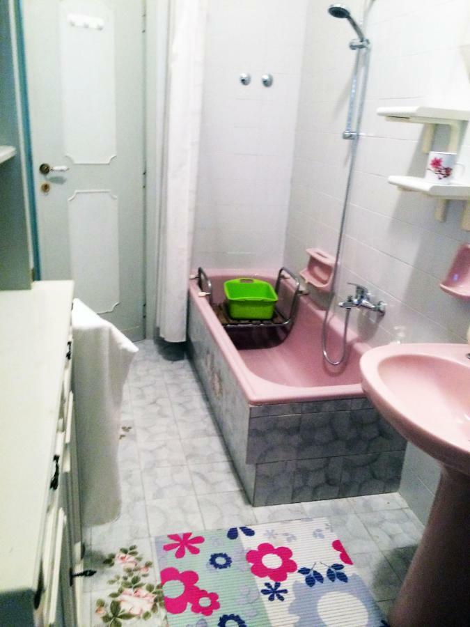 Roma Manuela'S Cozy Guest House Trastevere מראה חיצוני תמונה