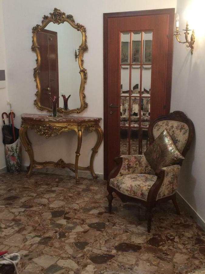 Roma Manuela'S Cozy Guest House Trastevere מראה חיצוני תמונה
