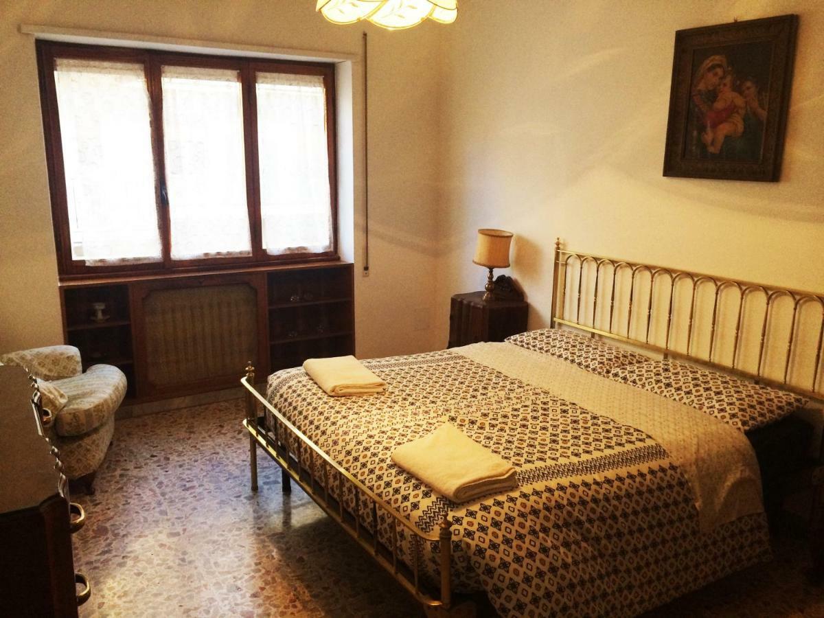 Roma Manuela'S Cozy Guest House Trastevere מראה חיצוני תמונה
